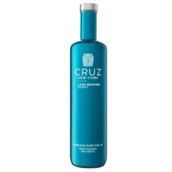 Cruz Vodka Berry 750ml